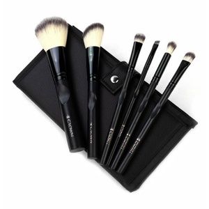 Crown Pro 6 Piece Brush Set - Brand New!